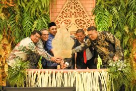 Pemprov Jateng bakal kaji ulang aktivitas tambang