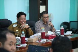 Wabup HSS pimpin rapat penyamaan persepsi pembentukan Brigade Pangan