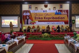 Perkuat peran perempuan, DWP Payakumbuh gelar seminar etika kepribadian