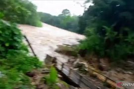 BPBD Sukabumi: Longsor dan banjir timpa sembilan kecamatan