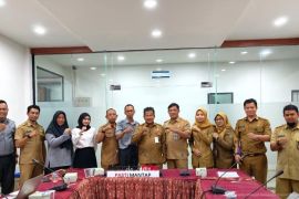 Kanwil Kemenkum Kalbar Harmonisasikan 3 paperbup Mempawah perkuat tata kelola pemerintahan