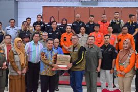 Pemkot Payakumbuh berikan bantuan untuk korban bencana