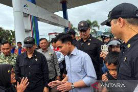 Wapres tinjau SPBU di Gayo Lues, warga antre BBM hingga tiga jam