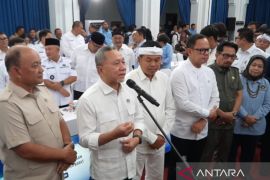 Menko Pangan menegaskan daerah kunci suksesnya MBG
