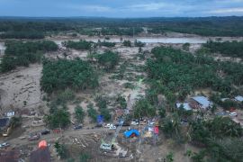 Aceh power grid back online after Sumatra floods