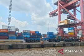 Wagub Krisantus dorong percepatan operasional Pelabuhan Internasional