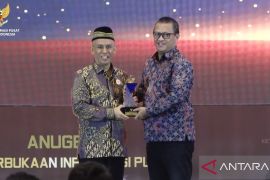 UNG raih predikat informatif dari komisi informasi pusat RI