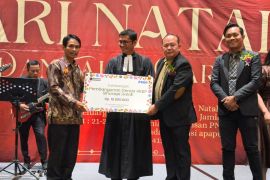 Rayakan Natal di Samosir, Keluarga Besar PNM Cabang Kabanjahe Perkuat Silaturahmi dan Kepedulian Sosial