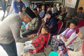 Bakti masyarakat, Polres Jaksel ajak 150 anak khitanan massal