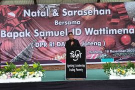 Samuel Wattimena mengajak pendeta berdayakan ekonomi jemaat