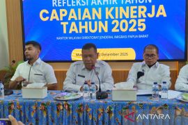 Ditjen Imigrasi Papua Barat realisasikan penanaman 1.500 bibit kelapa