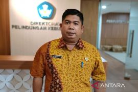 Disdikbud Belitung imbau ayah ambil rapor anak di sekolah