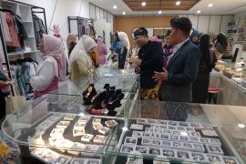 Dekranasda gencarkan pemasaran digital tingkatkan omzet UKM di Mataram