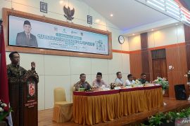 Legislator RI Ade Rezki Pratama dan Kemenkes gelar Germas Hidup Sehat di Bukittinggi