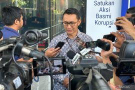 KPK dalami pengadaan EDC bank saat periksa 8 saksi