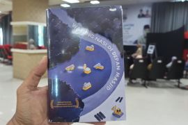 Buku Warung Nasi Depan Masjid rangkum cerpen karya 27 penulis se-Indonesia