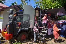 Pelayanan dapur umum Polri di Padang Pariaman Page 3 Small