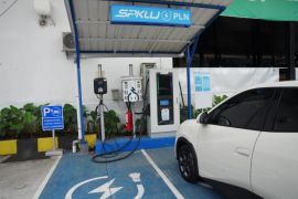 PLN siagakan 315 SPKLU di Jateng DIY sambut libur Natal dan Tahun Baru