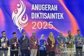 Unimed raih empat penghargaan pada Anugerah Diktisaintek Tahun 2025