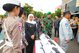 Khofifah sebut sinergitas TNI-Polri kunci pengamanan Nataru Jatim