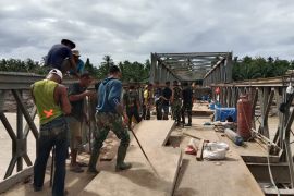 TNI pastikan kebut pembangunan jembatan bailey di Aceh