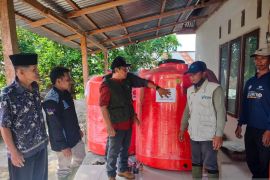 Kemenhut bantu sarana air bersih bagi nagari terdampak bencana di Agam (Video)