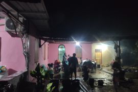 BNPB monitors housing plans, ensures basic needs in N. Sumatra