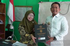 Walikota Yamin juga ambil rapot putranya ke sekolah