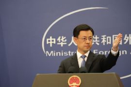 Menlu China bicara dengan menlu Kamboja dan Thailand