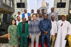 KBRI Yaounde ajak reuni pemain bola Kamerun alumni klub Indonesia