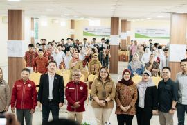 PT Bintang Toedjoe berikan edukasi herbal dan literasi digital gen z