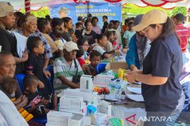 1.231 warga Manokwari antusias manfaatkan pemeriksaan dan pengobatan kesehatan gratis