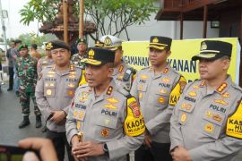 Kapolda Jabar tinjau Pospam Nataru KM 57 Jalan Tol Jakarta-Cikampek