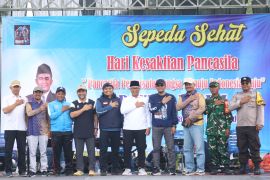 Wawali Kediri ajak warga aktif olahraga