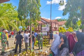 Pemkab Abdya-Pertamina gelar operasi pasar elpiji 3 kg atasi kelangkaan