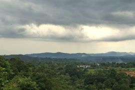 Awan Lenticularis bukan penanda badai menurut BMKG Lampung