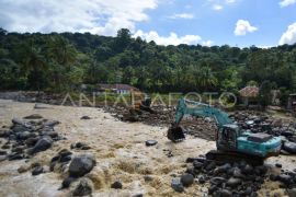 Perbaikan alur sungai di Padang Page 1 Small