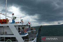 ASDP ingatkan pengguna jasa soal potensi cuaca ekstrem Jawa-Bali