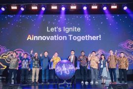HashMicro raih honor sebagai "The Igniters of Digital Synergy" dari Alibaba Cloud