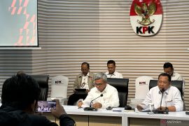 KPK akan berhati-hati menerapkan Pasal 2 dan 3 sebelum UU Tipikor direvisi