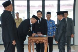 Pemkab Bengkayang dorong peningkatan layanan air bersih untuk warga