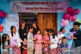 Peringatan Hari Ibu di Bandung