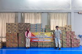 Unicharm salurkan donasi produk sanitasi untuk korban bencana