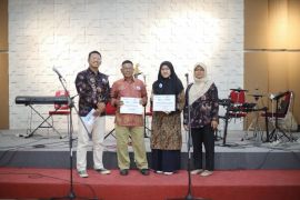 Milad ke-44 FEB UMS resmikan gedung baru, apresiasi dosen dan ormawa inspiratif