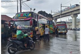 Lonjakan penumpang Terminal Lebak Bulus diprediksi pada 23-24 Desember