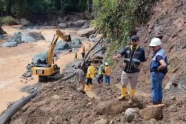 Zigo Rolanda Pastikan Air Bersih Palukahan Pulih, Aliran Ditargetkan Aktif Rabu Ini