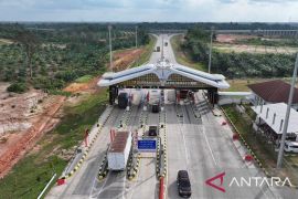 Lonjakan kendaraan terjadi signifikan di tol Betung-Tempino-Jambi
