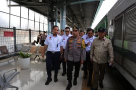 KAI Pastikan Kesiapan Sarana dan Layanan Stasiun Dukung Kelancaran Angkutan Motis DJKA Kemenhub Selama Nataru 2025/2026