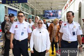 Jelang Natal, MenPPPA cek fasilitas perempuan - anak di Stasiun Senen