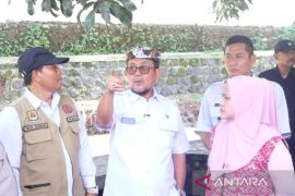 Pemkab Cirebon memastikan penanganan banjir berjalan optimal